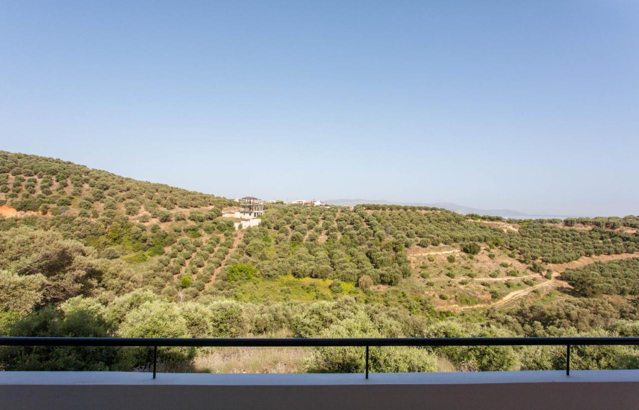 Hillside Seaview Apartment Stalós Buitenkant foto